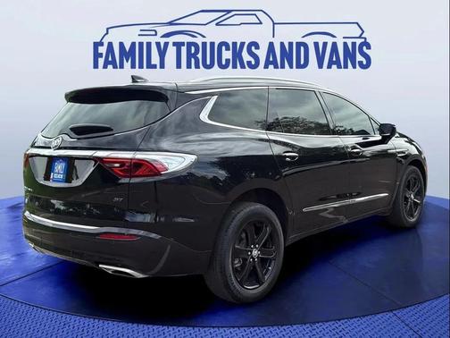 2023 Buick Enclave Essence AWD