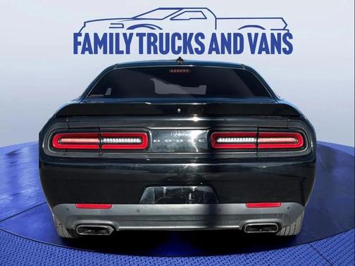 2015 Dodge Challenger R/T Plus