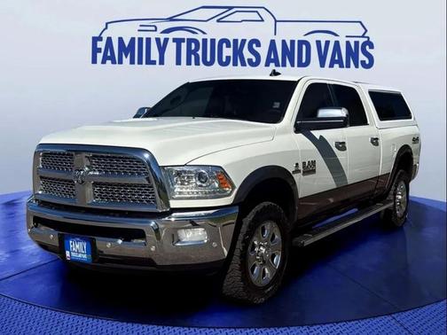 2018 RAM 2500 Laramie Crew Cab 4x4 6'4' Box