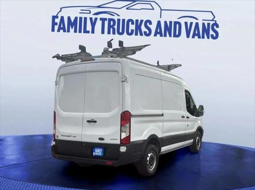 2017 Ford Transit-250 Base