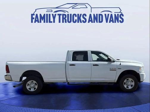 2018 RAM 2500 Tradesman Crew Cab 4x4 8' Box