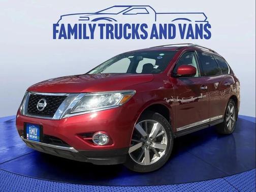 Cayenne Red Metallic 2016 Nissan Pathfinder Platinum