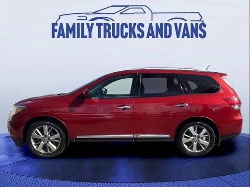 Cayenne Red Metallic 2016 Nissan Pathfinder Platinum