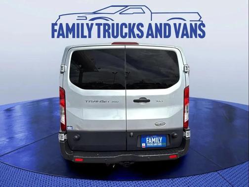 Ingot Silver Metallic 2015 Ford Transit-350 XLT