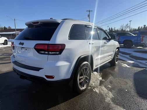 2016 Jeep Grand Cherokee Laredo