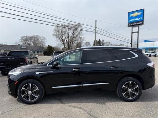 2022 Buick Enclave AWD Essence