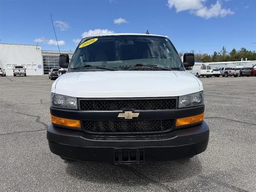 Summit White 2020 Chevrolet Express 2500 Work Van