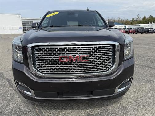 Iridium Metallic 2016 GMC Yukon Denali