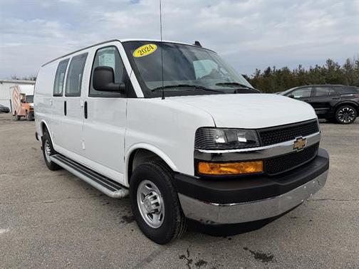 2024 Chevrolet Express 2500 Work Van