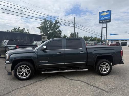 2017 GMC Sierra 1500 SLT