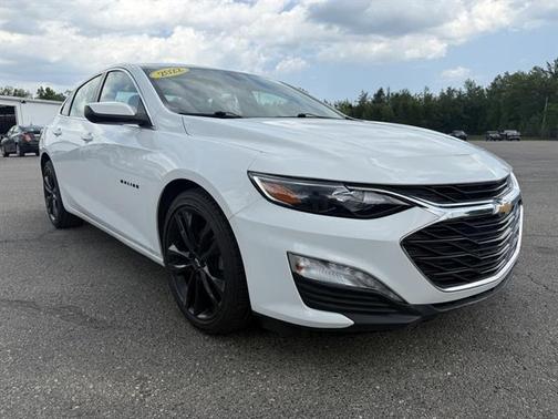 2022 Chevrolet Malibu FWD LT