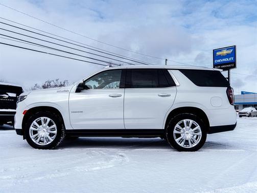 2023 Chevrolet Tahoe 4WD High Country