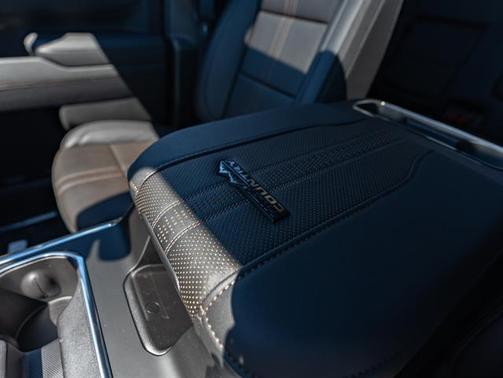 2025 Chevrolet Silverado 2500 High Country