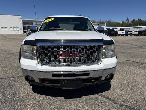 Summit White 2011 GMC Sierra 1500 SLE
