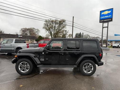 2021 Jeep Wrangler Unlimited Sahara