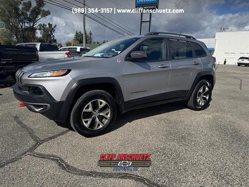 Billet Silver Metallic Clearcoat 2016 Jeep Cherokee Trailhawk