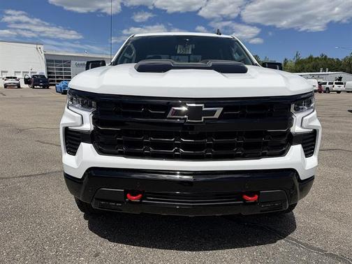Summit White 2026 Chevrolet Silverado 1500 LT Trail Boss