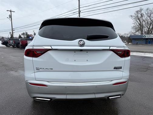 2023 Buick Enclave Essence AWD