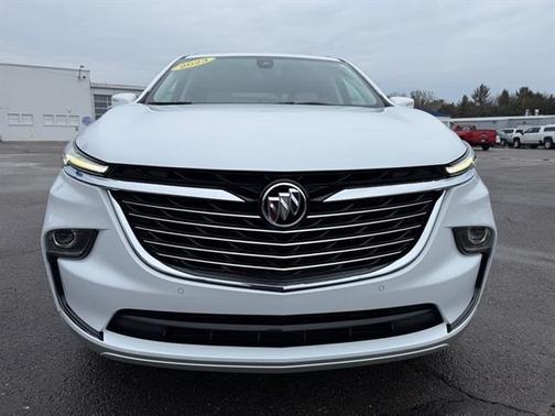 2023 Buick Enclave Essence AWD