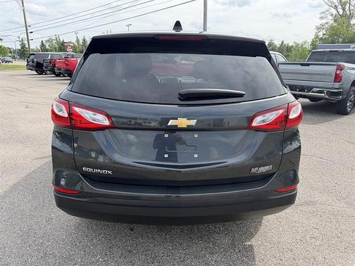 Nightfall Grey Metallic 2020 Chevrolet Equinox LS