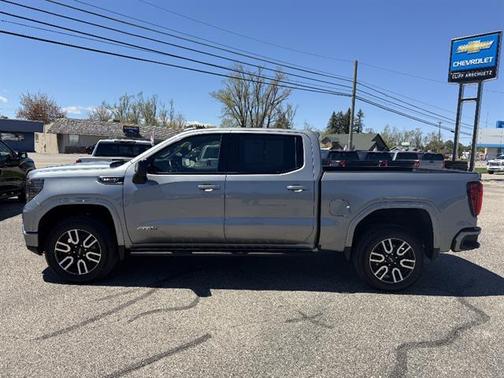 Sterling Metallic 2024 GMC Sierra 1500 AT4