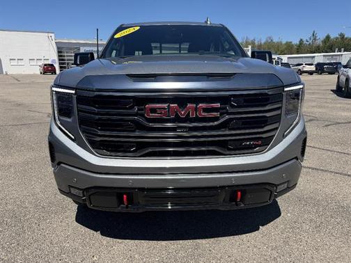 Sterling Metallic 2024 GMC Sierra 1500 AT4