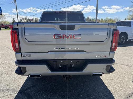 Sterling Metallic 2024 GMC Sierra 1500 AT4