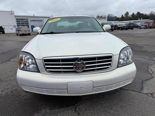 2005 Cadillac DeVille Base