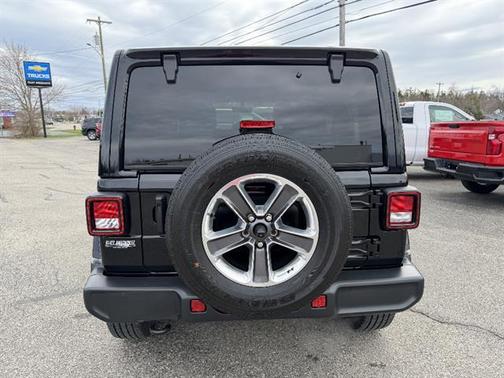 Black 2021 Jeep Wrangler Unlimited Sahara