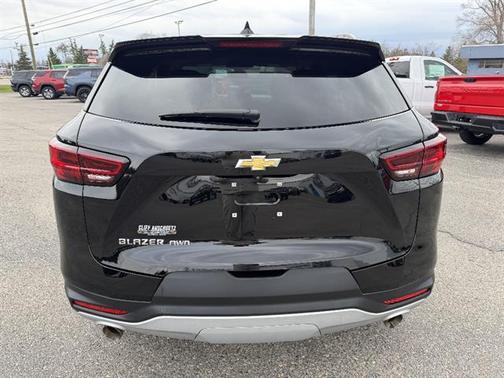 Black 2024 Chevrolet Blazer 2LT