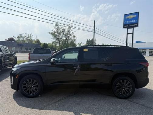 2022 Chevrolet Traverse RS