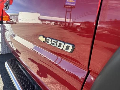 2004 Chevrolet Silverado 3500 Work Truck