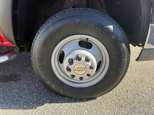 2004 Chevrolet Silverado 3500 Work Truck