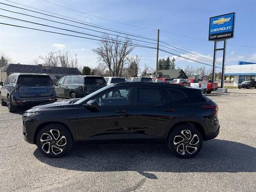 Cypress Gray 2026 Chevrolet Trax LT