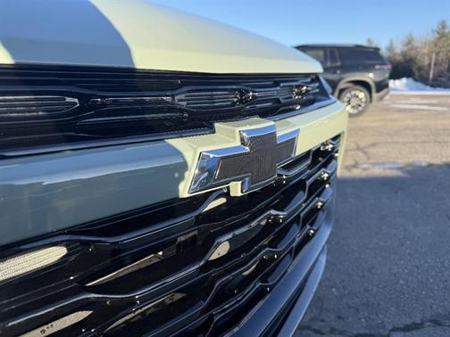 Cacti Green 2026 Chevrolet Trax FWD ACTIV