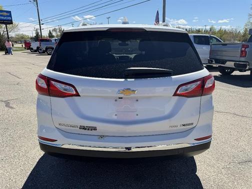 Iridescent Pearl Tricoat 2018 Chevrolet Equinox Premier