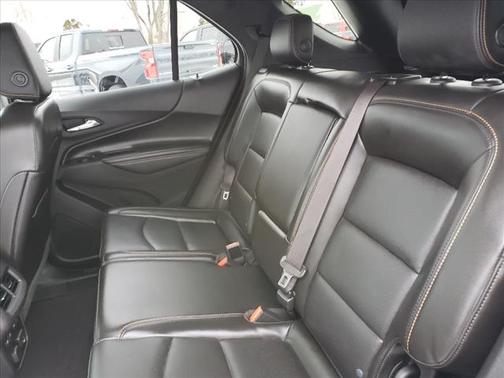 Iridescent Pearl Tricoat 2018 Chevrolet Equinox Premier