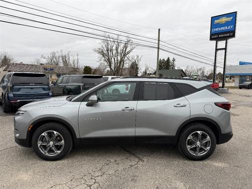 Sterling Gray Metallic 2024 Chevrolet Blazer 2LT