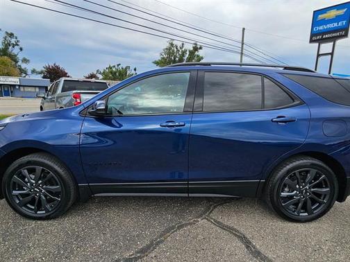 2023 Chevrolet Equinox AWD RS