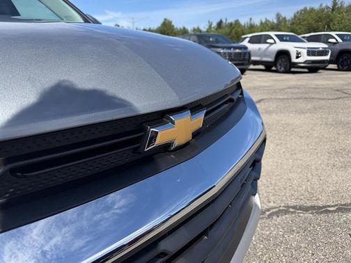 Sterling Gray Metallic 2023 Chevrolet Trailblazer LT