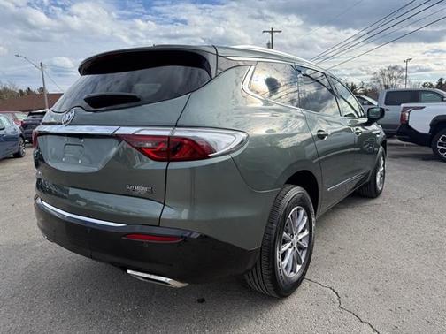 2022 Buick Enclave AWD Essence