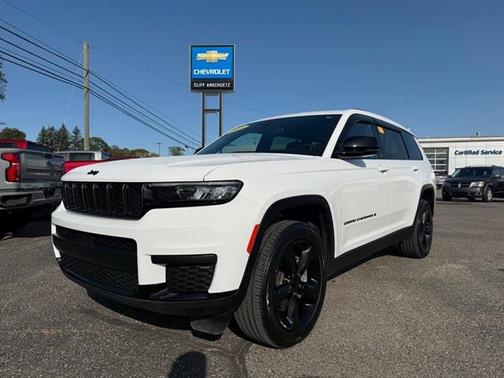 2023 Jeep Grand Cherokee L Altitude