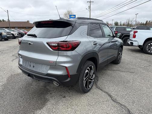 Sterling Gray Metallic 2026 Chevrolet Trailblazer RS