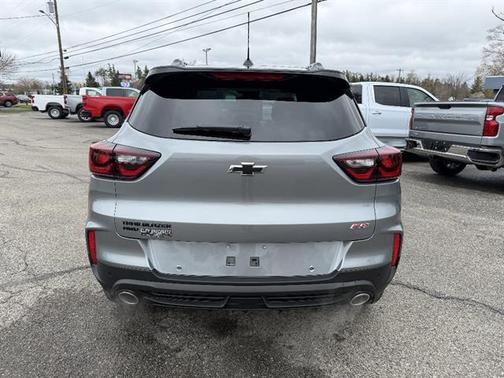Sterling Gray Metallic 2026 Chevrolet Trailblazer RS