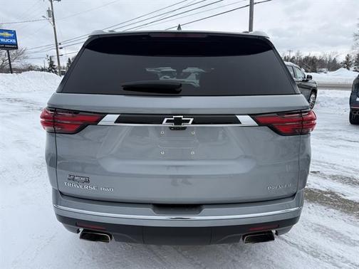 2023 Chevrolet Traverse Premier