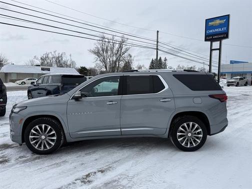 2023 Chevrolet Traverse Premier