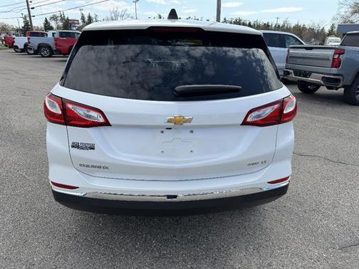 Iridescent Pearl Tricoat 2018 Chevrolet Equinox LT
