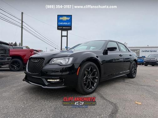 2022 Chrysler 300 Touring
