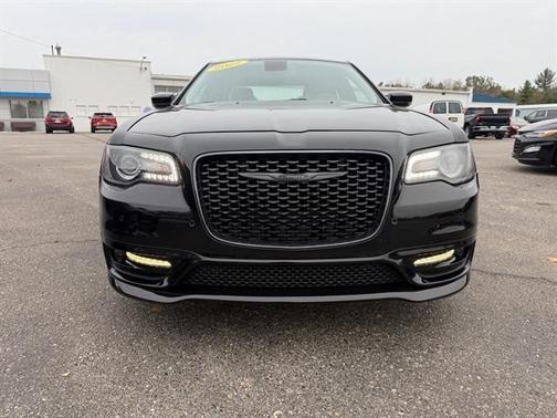 2022 Chrysler 300 Touring