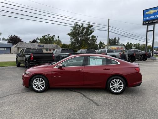 2017 Chevrolet Malibu 1LT